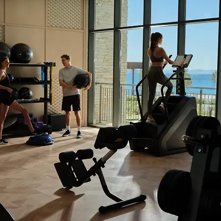 호텔 Anda Barut Collection 5*