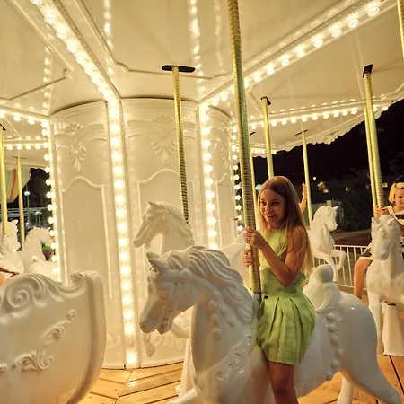 酒店 Anda Barut Collection 5*